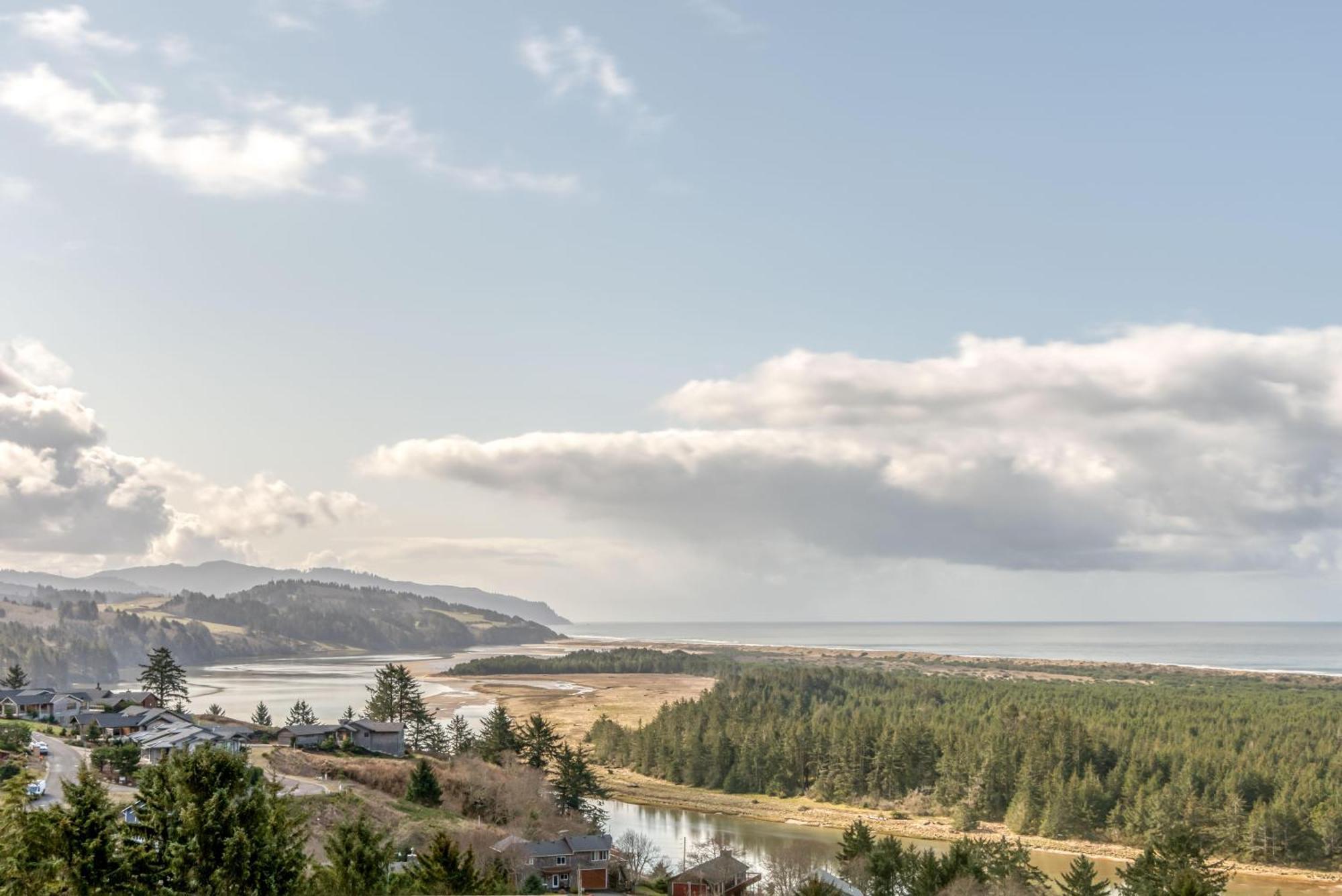 Вилла Summit Lighthouse Пасифик-Сити Экстерьер фото